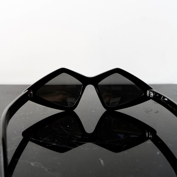 GUCCI Crystal Studded Sunglasses - Picture 4 of 6